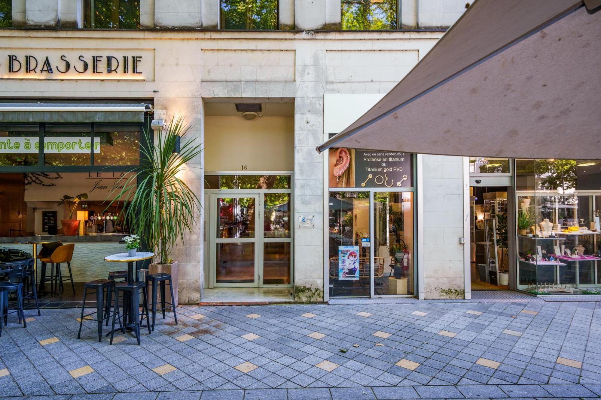Appartement Tours Centre Avec Parking 4 P 외부 사진